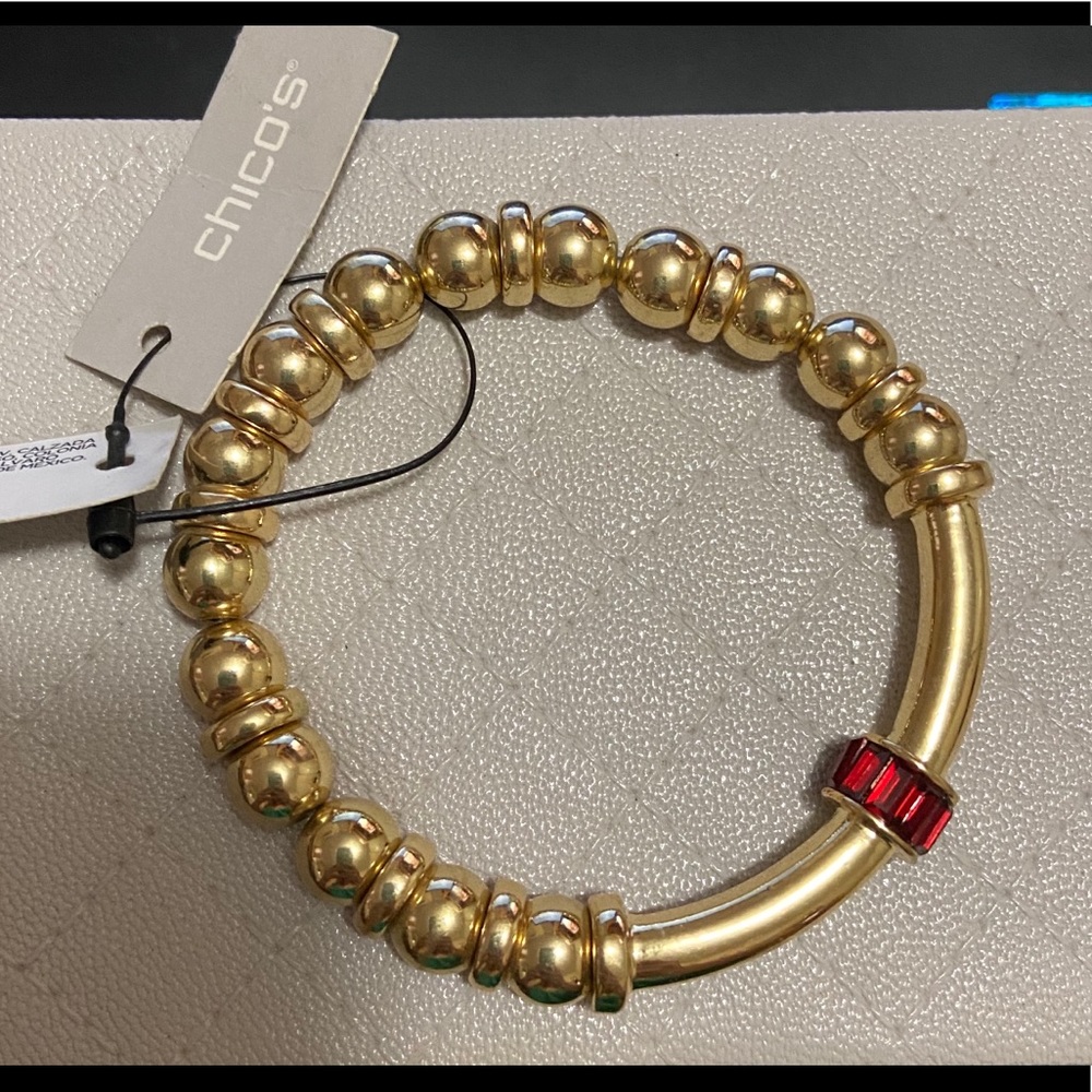 Gold tone bead bracelet